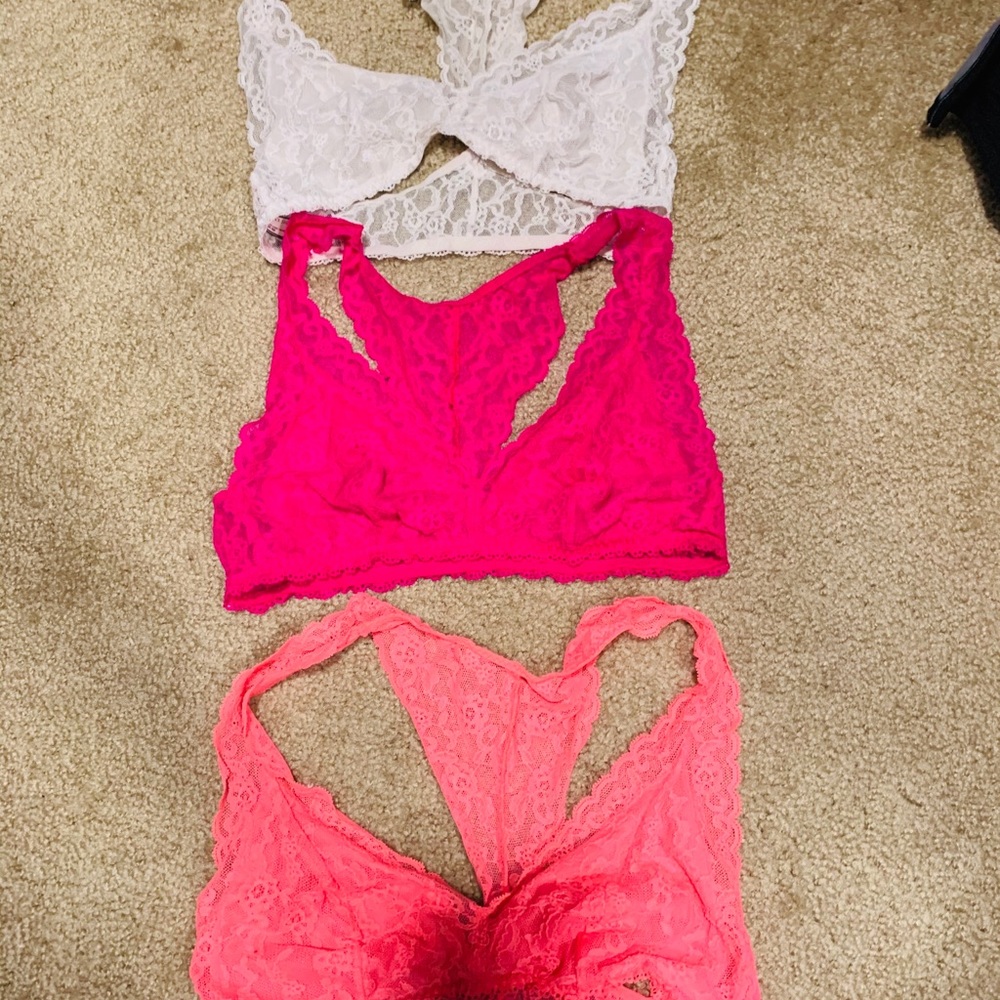 Victoria’s Secret 3 Lace bralettes bundle